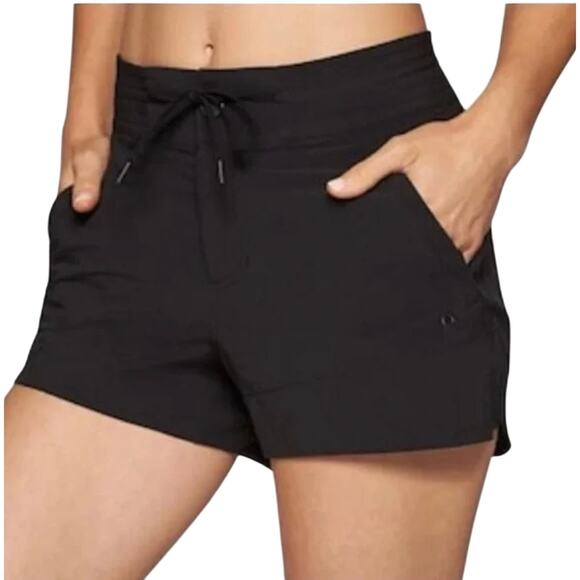 Athleta Pants - Athleta Hudson Black Board Shorts - Size 6